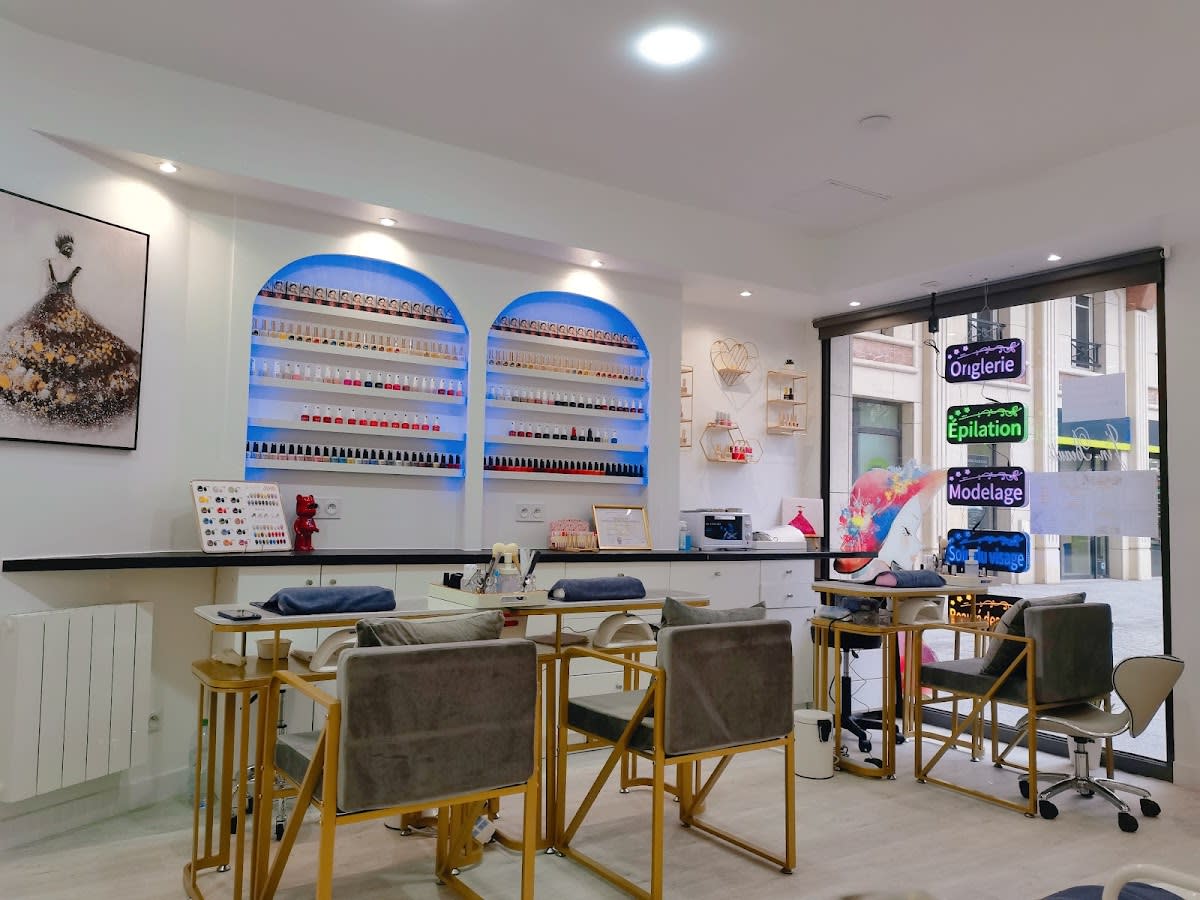 Salon Core