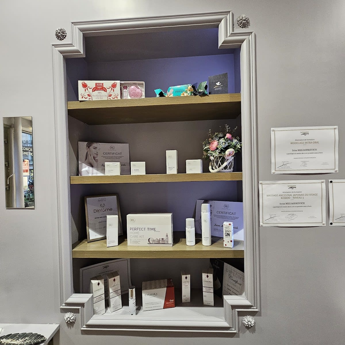 Salon Core