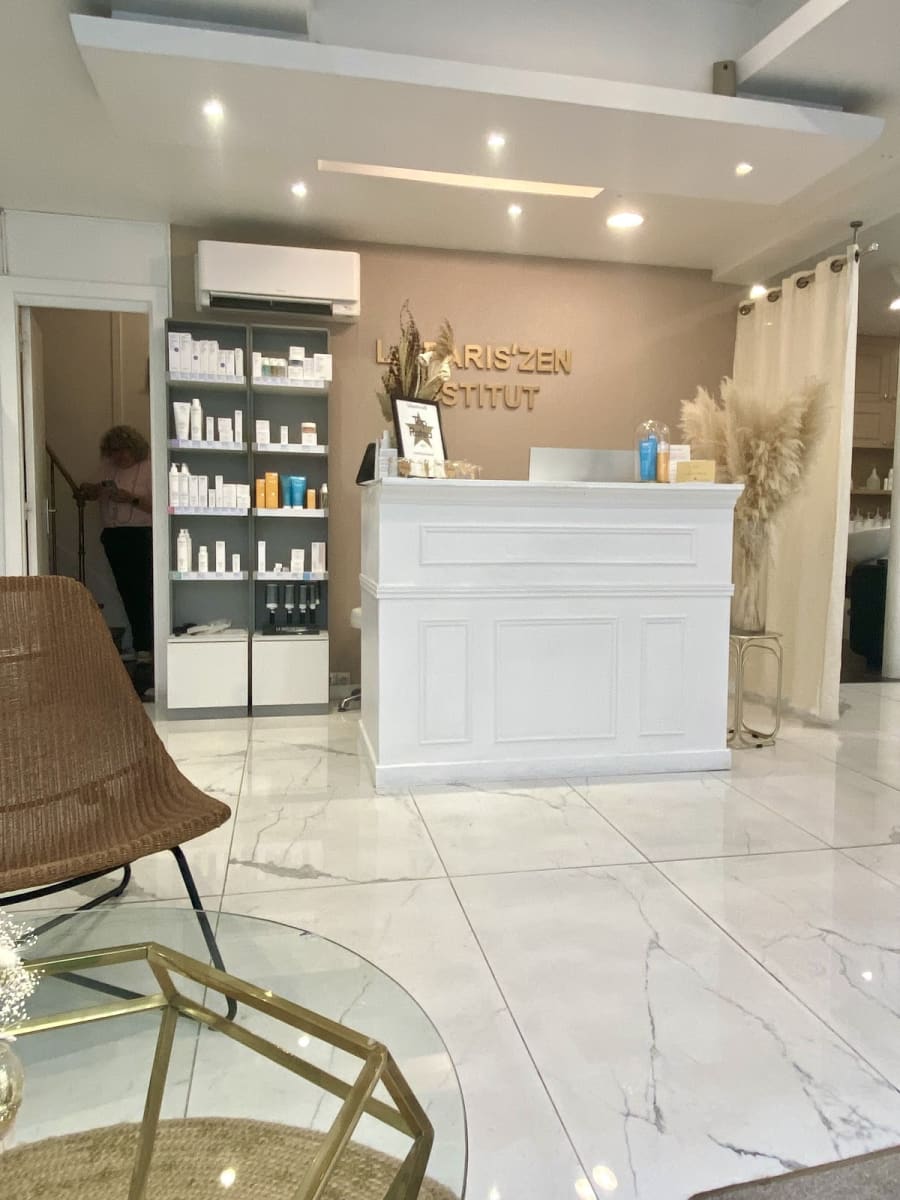Salon Core
