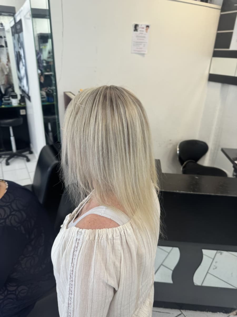 Salon Core
