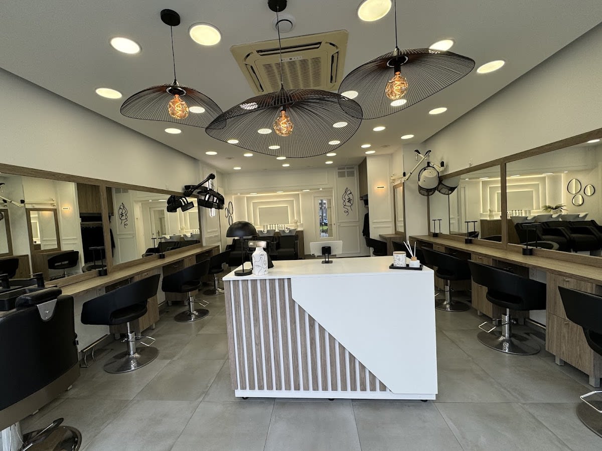 Salon Core