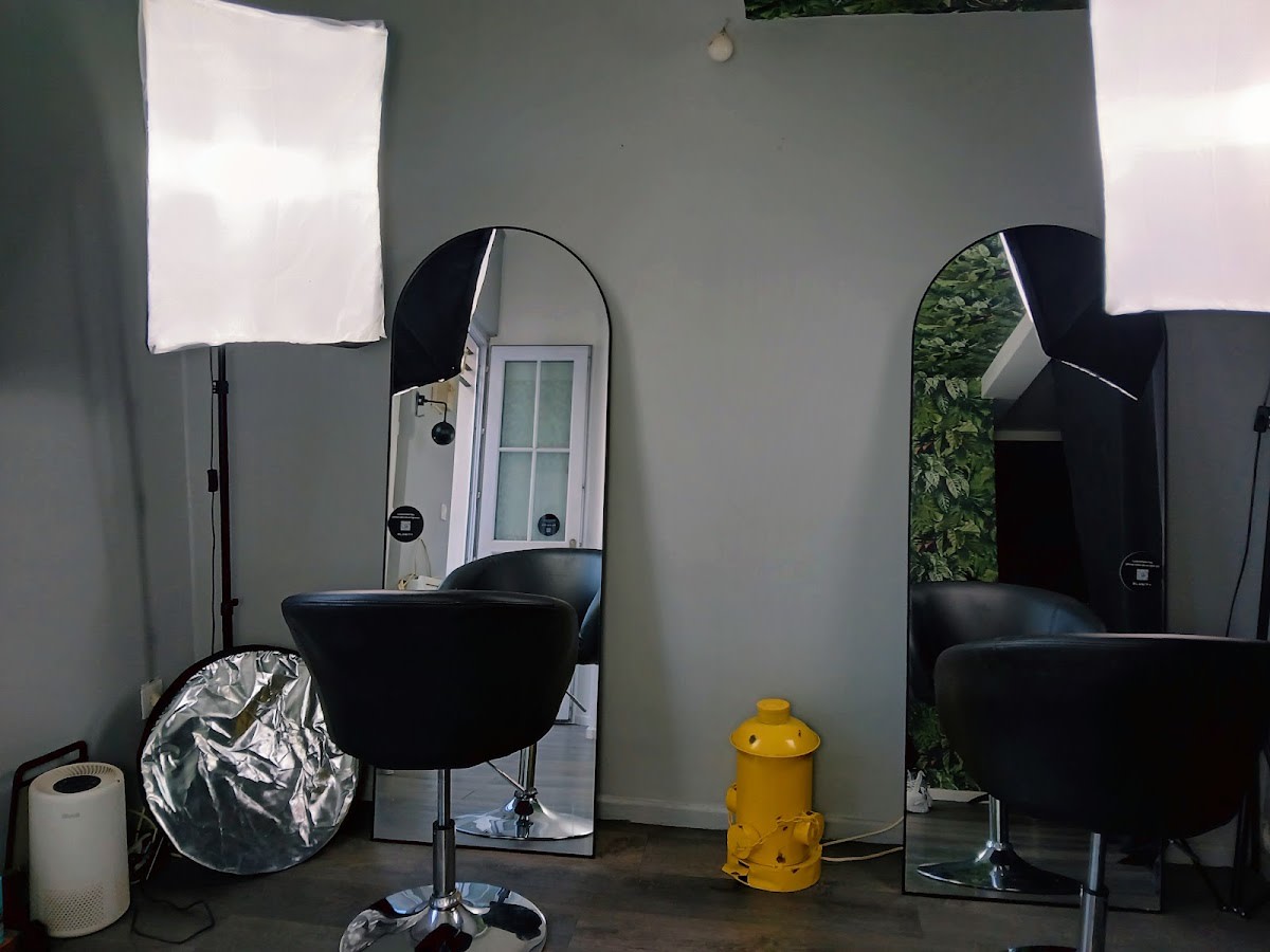Salon Core