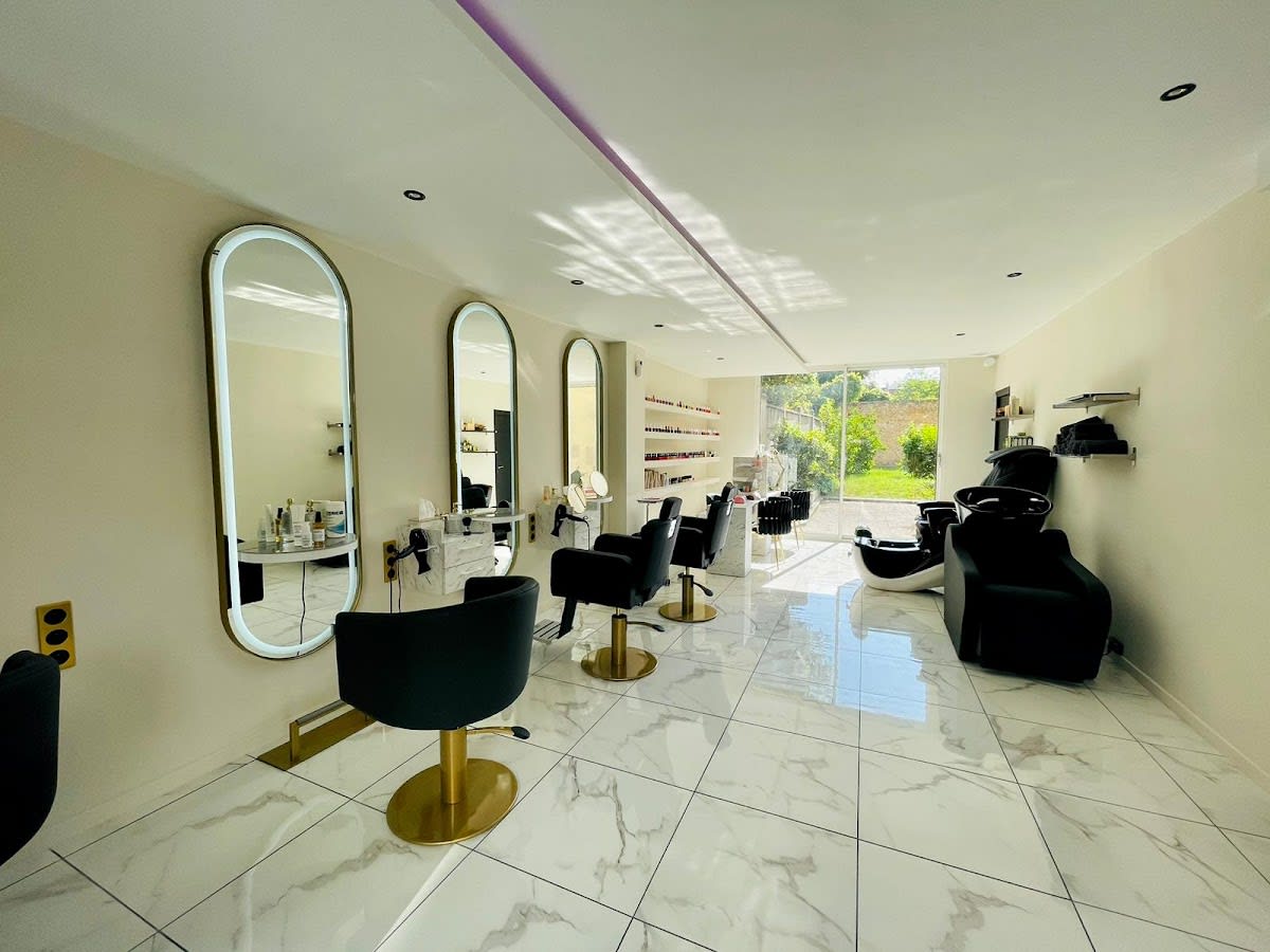 Salon Core