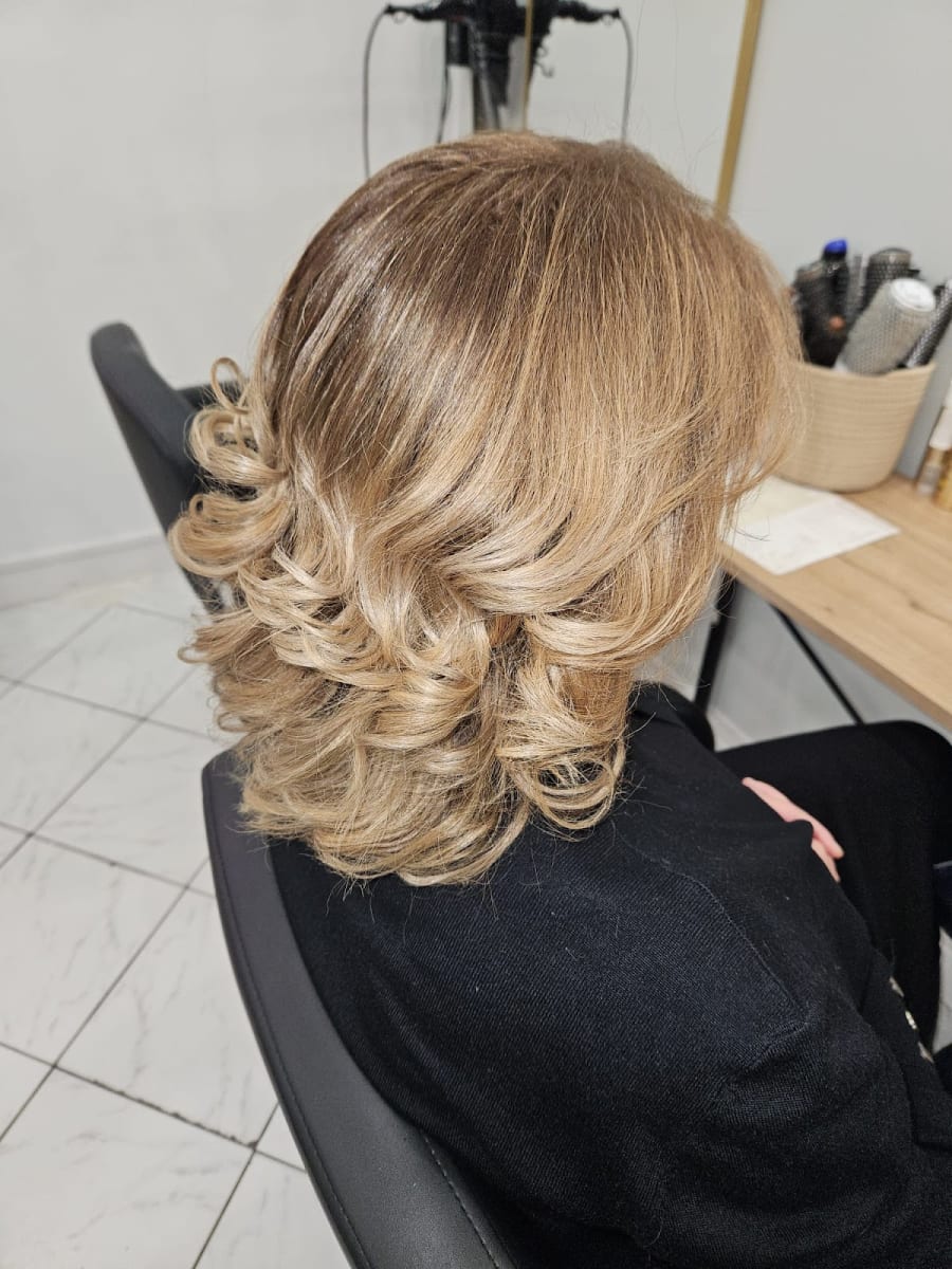 Salon Core
