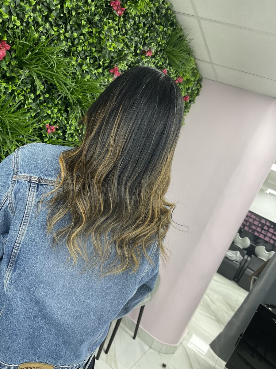 Salon Core