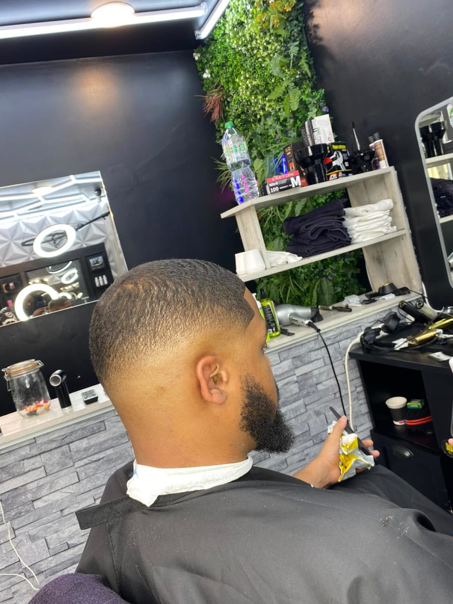 Salon Core