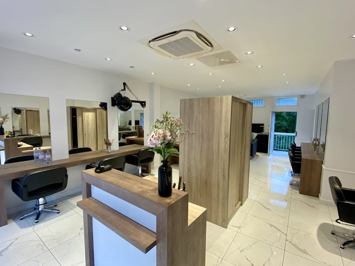 Salon Core