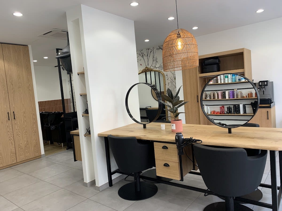 Salon Core