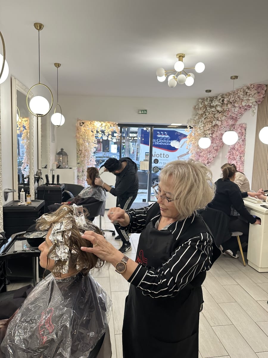 Salon Core