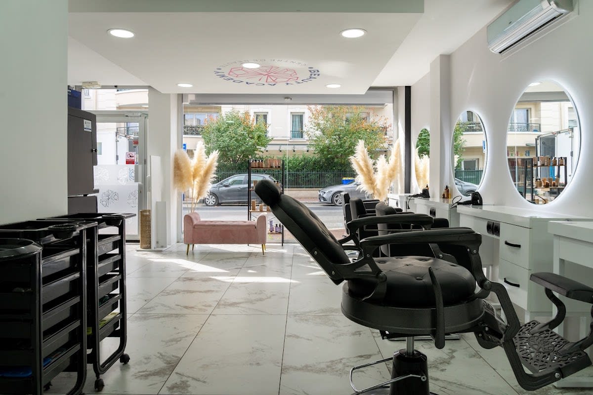 Salon Core