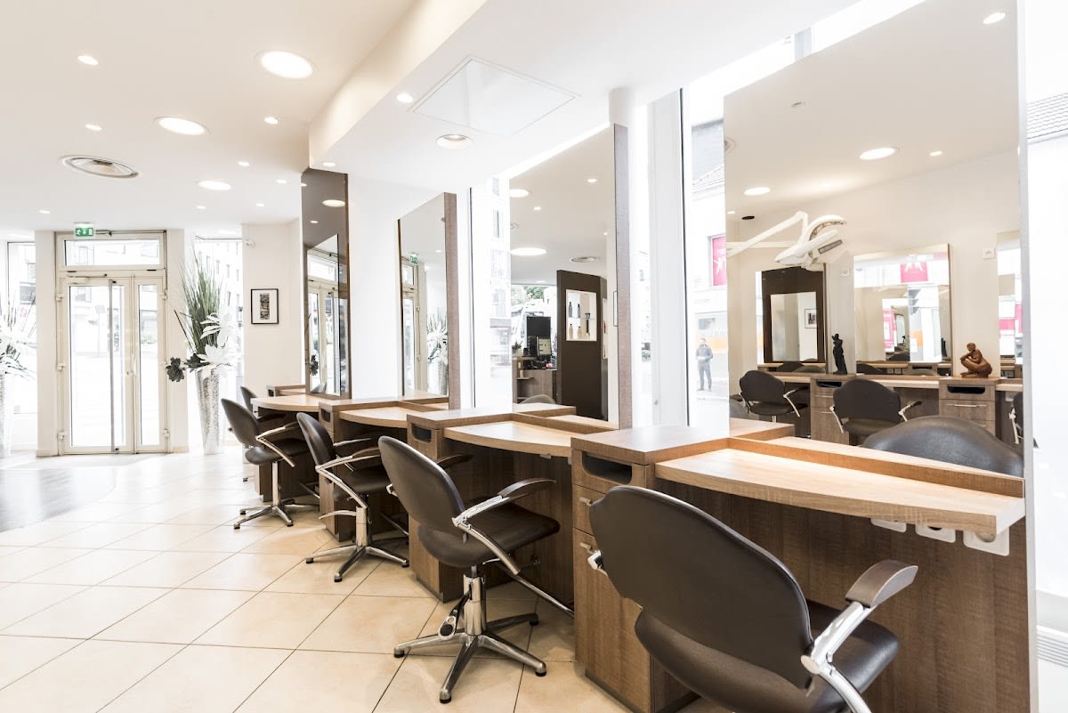 Salon Core
