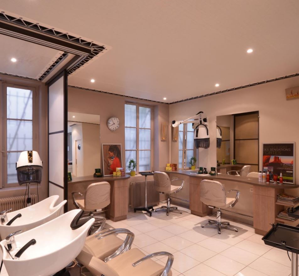 Salon Core
