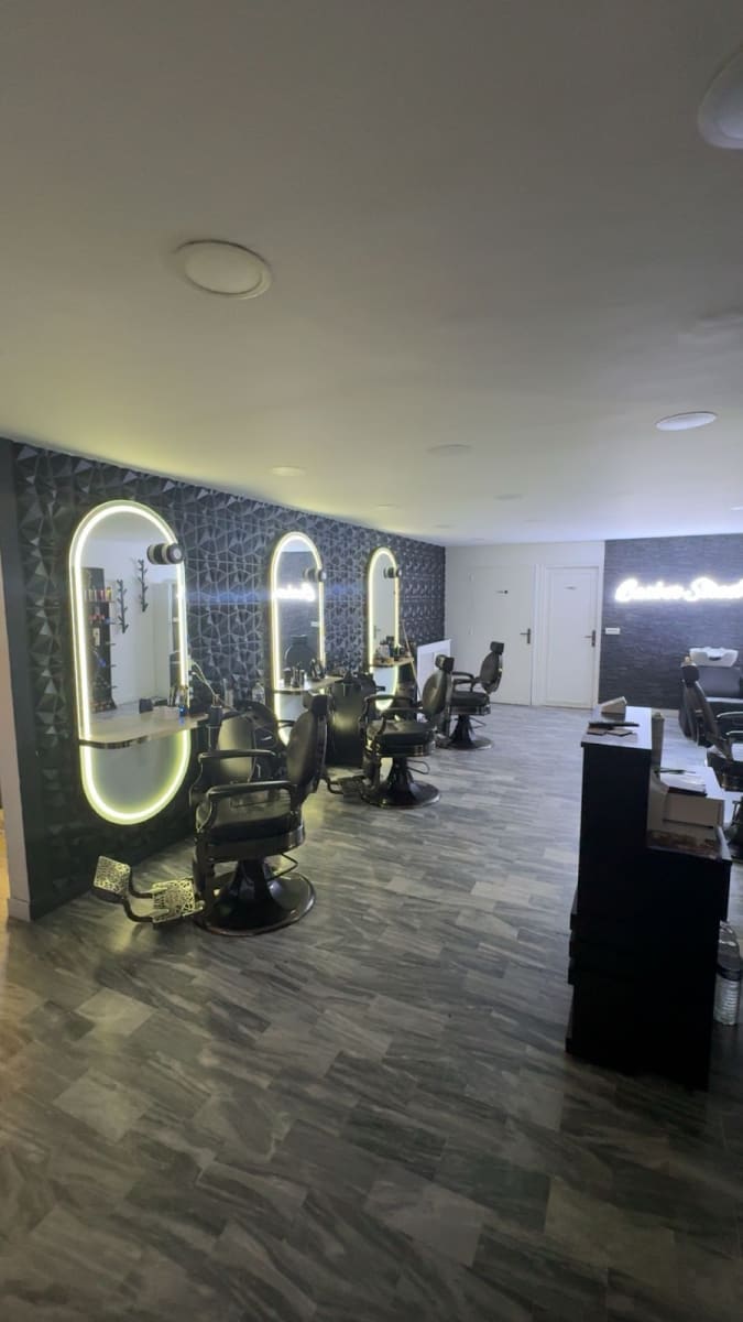 Salon Core