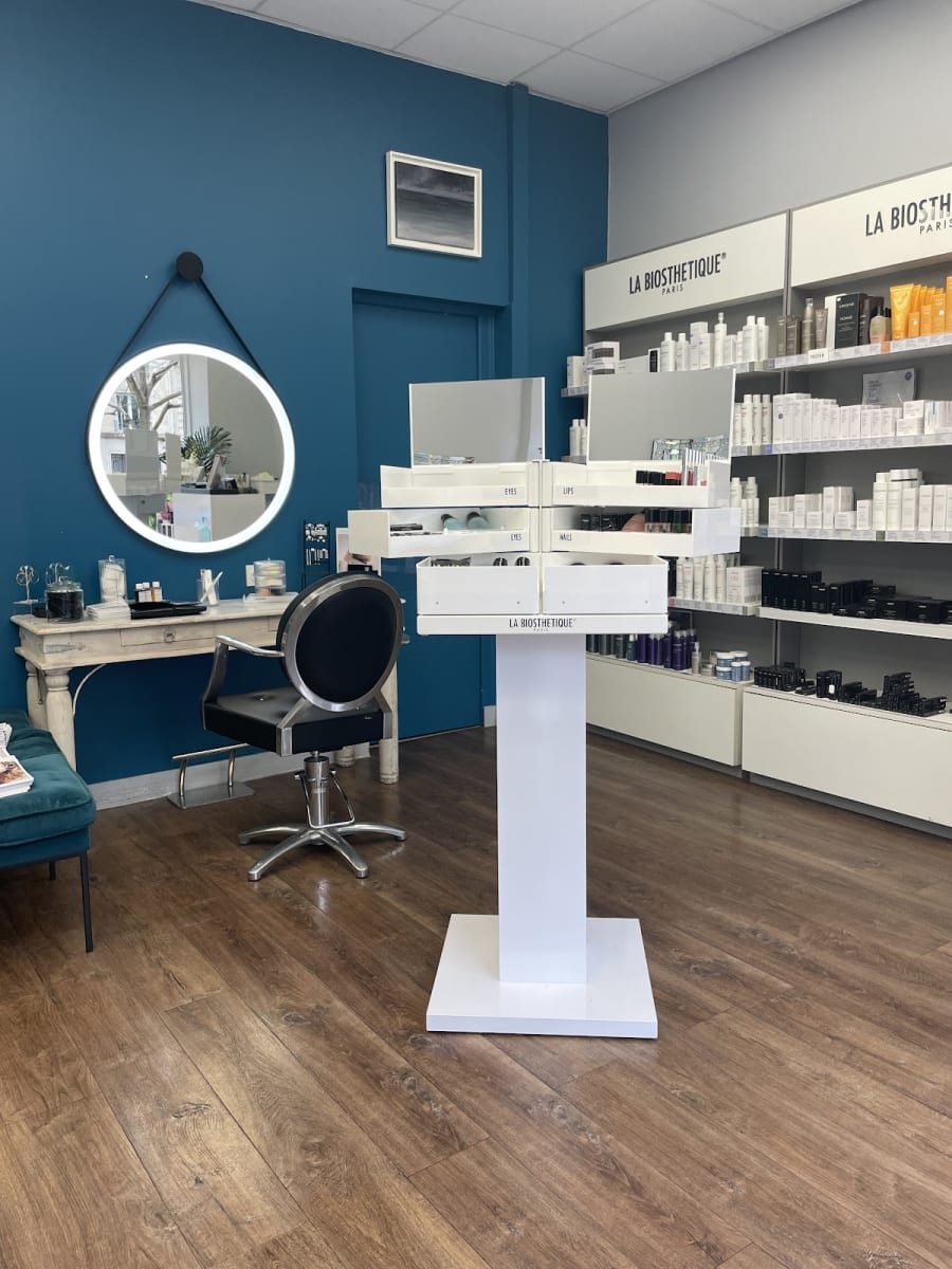 Salon Core