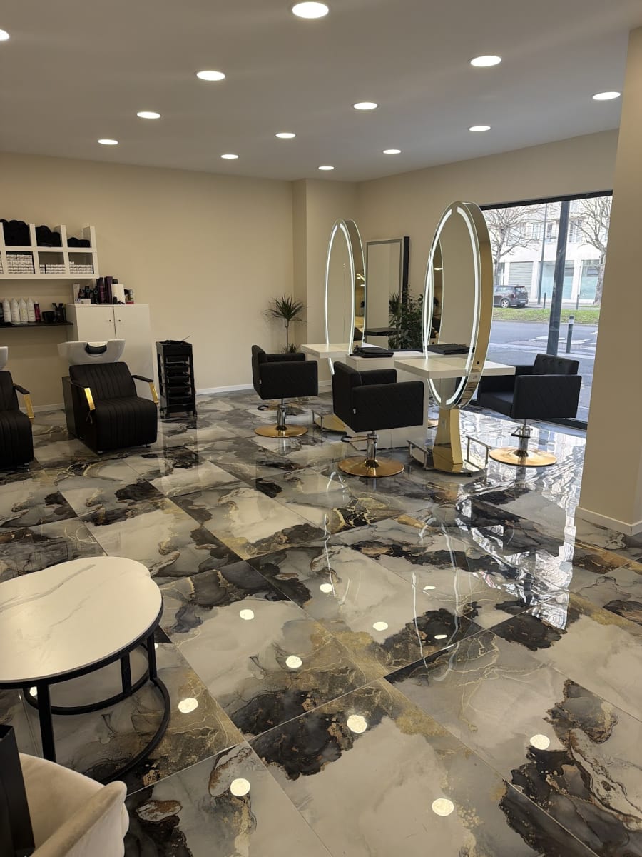 Salon Core