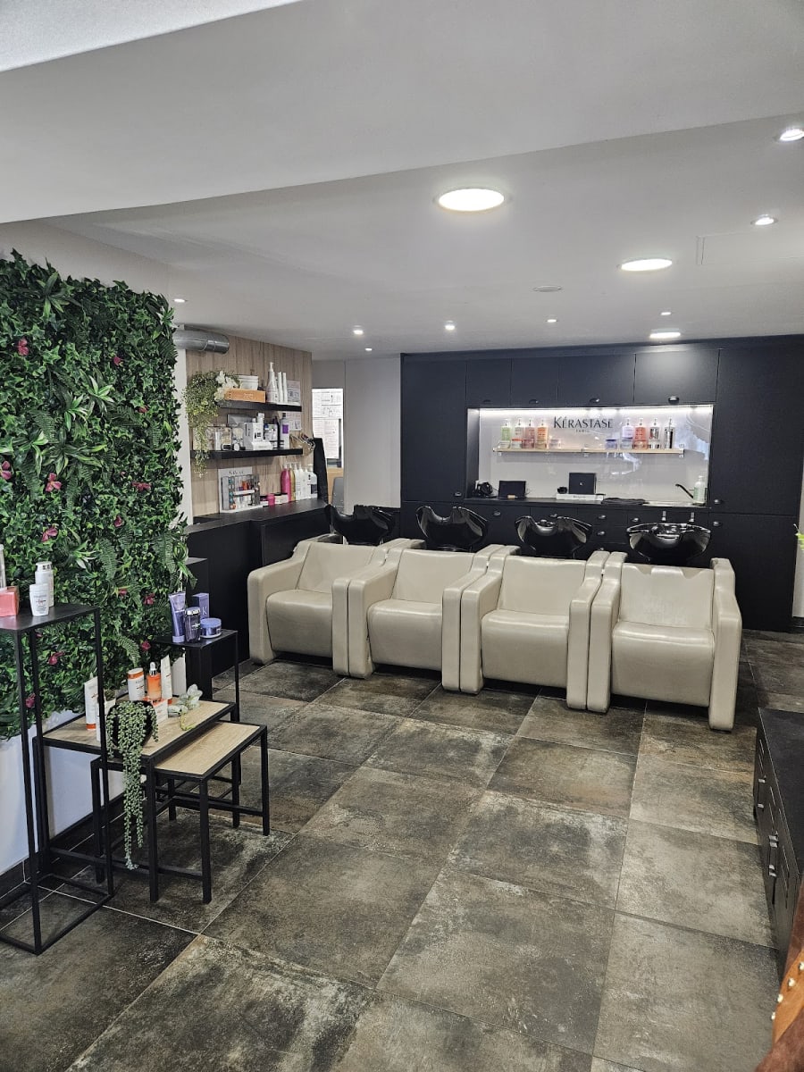 Salon Core