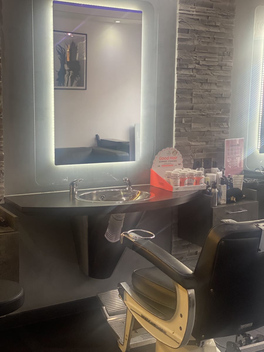 Salon Core