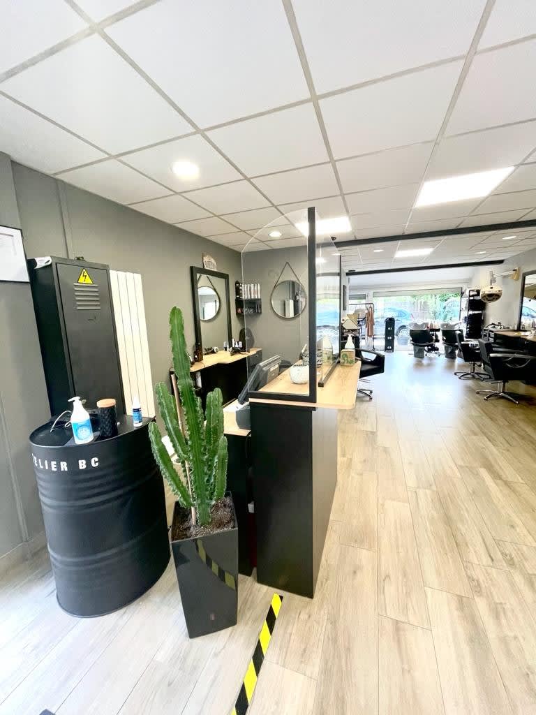 Salon Core