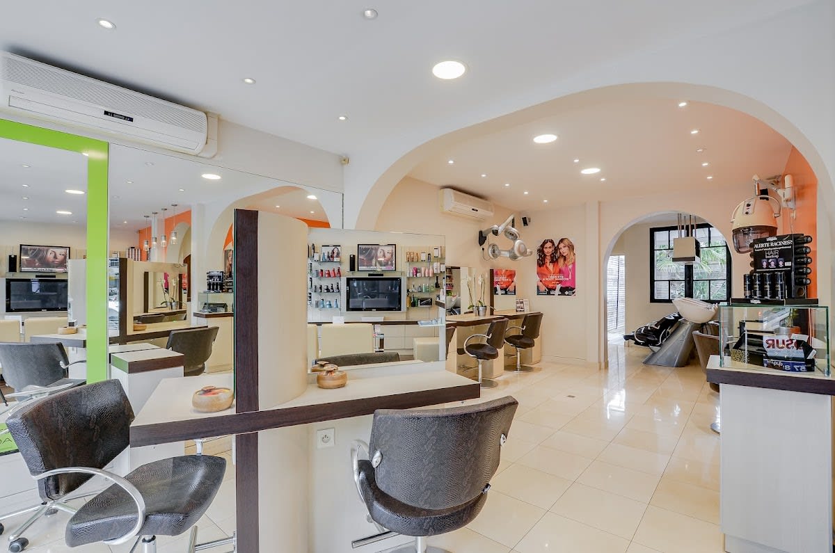 Salon Core