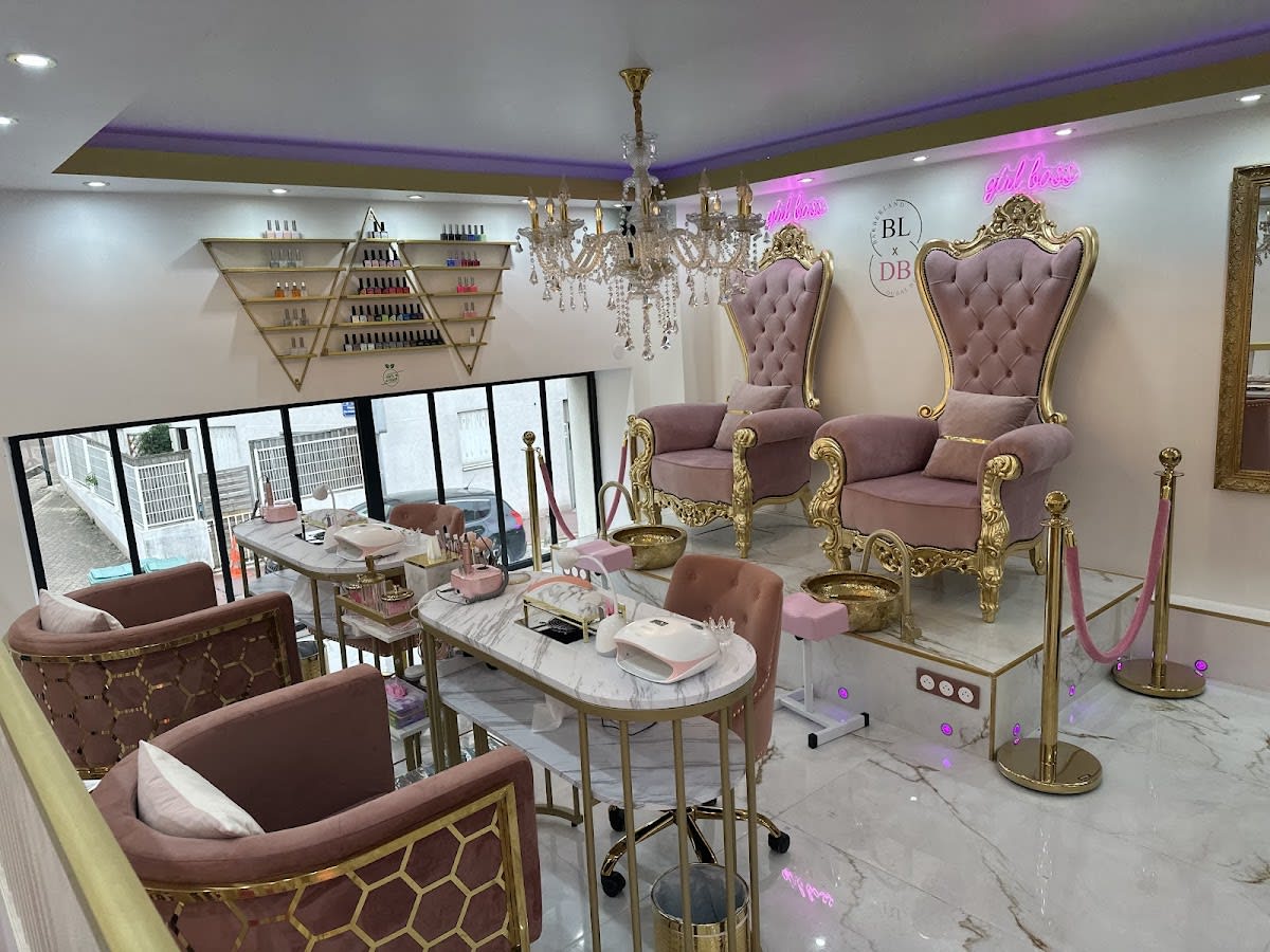 Salon Core