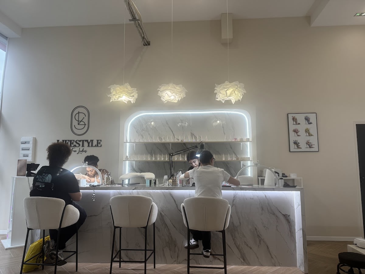 Salon Core