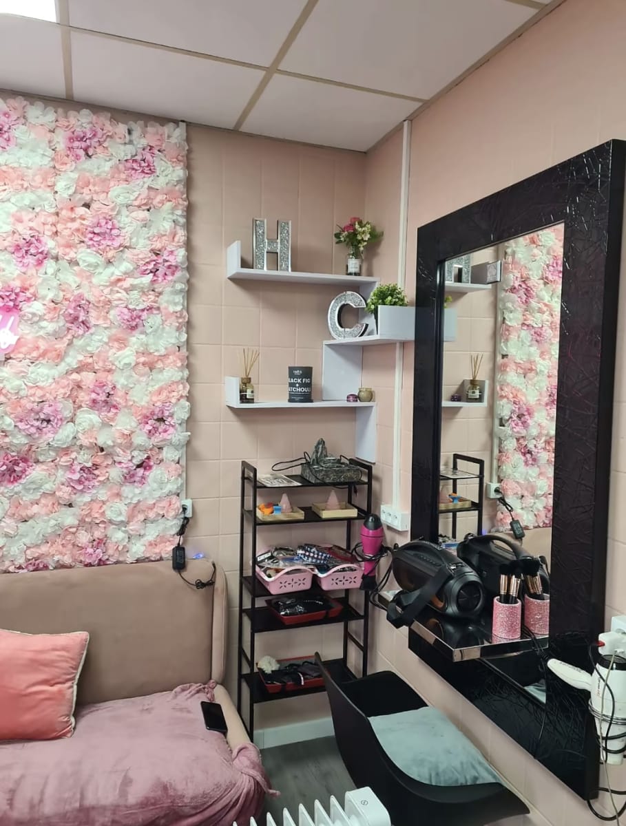Salon Core