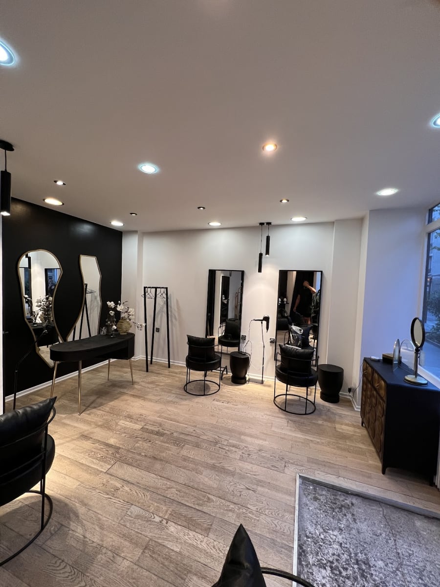 Salon Core