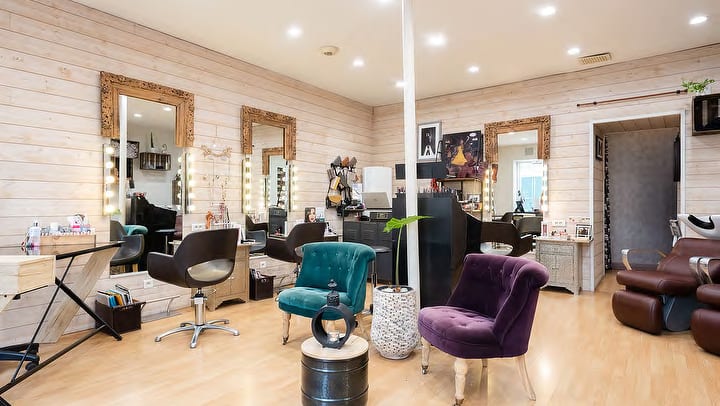 Salon Core