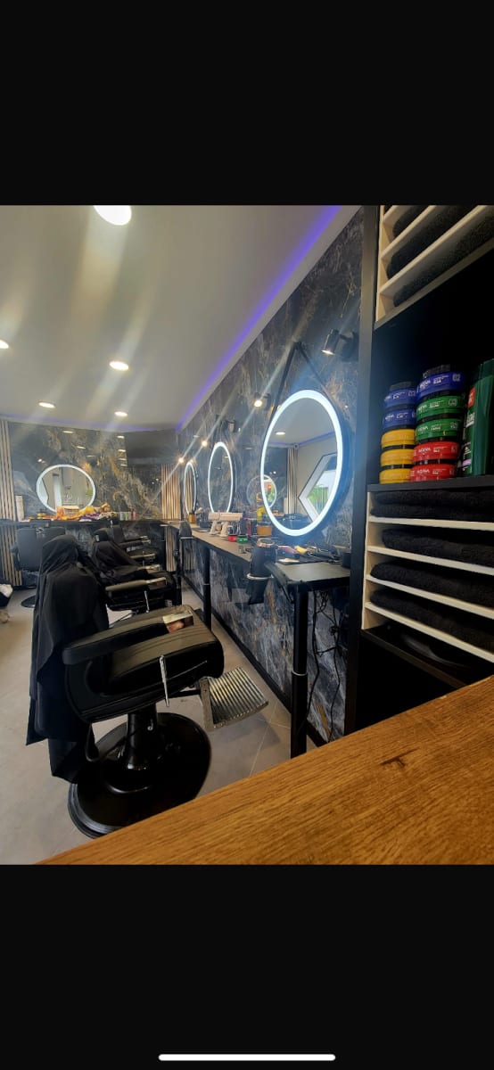 Salon Core