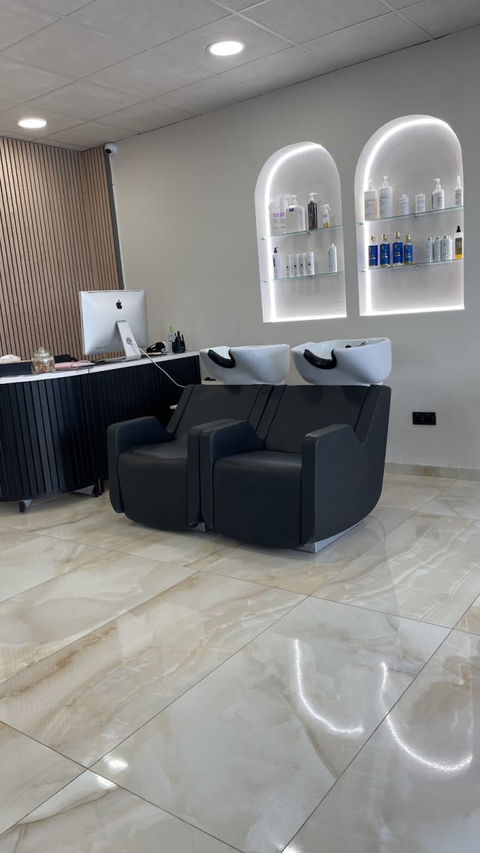 Salon Core