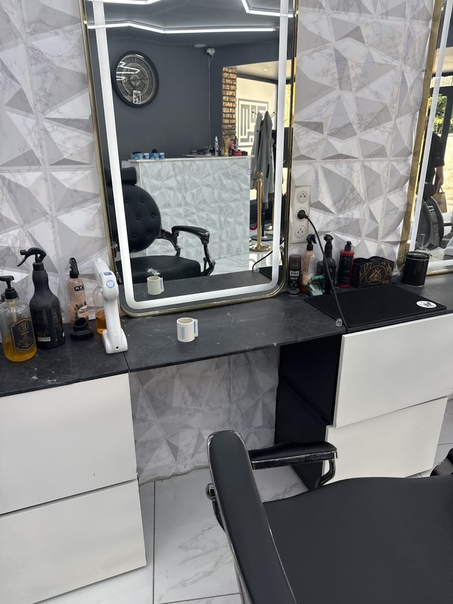Salon Core