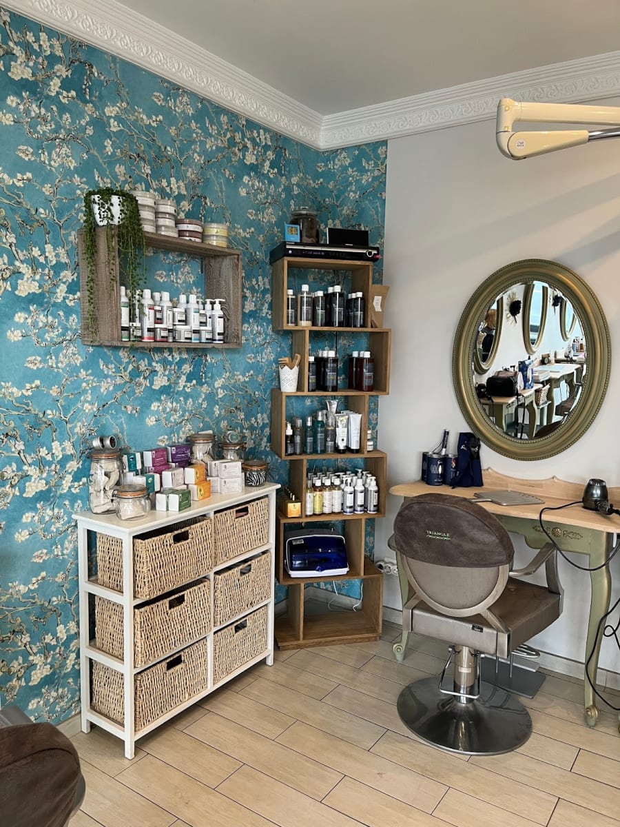 Salon Core
