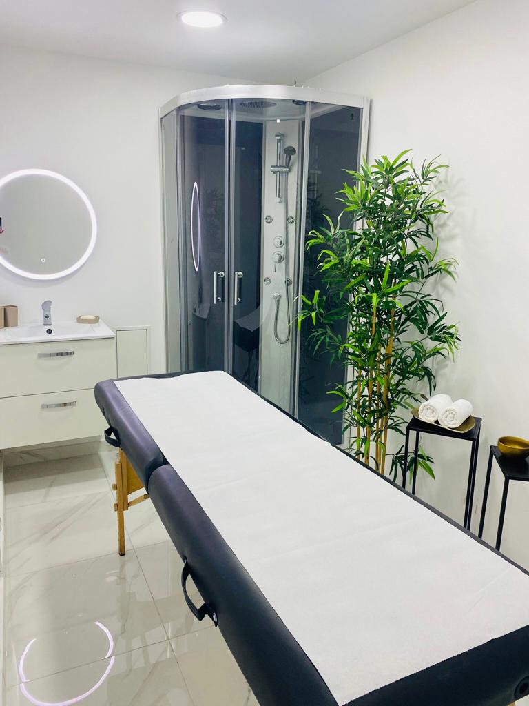 Salon Core
