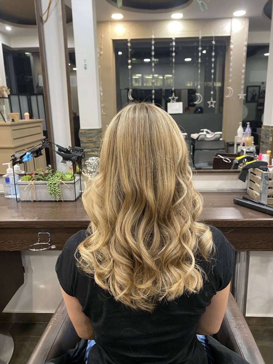 Salon Core