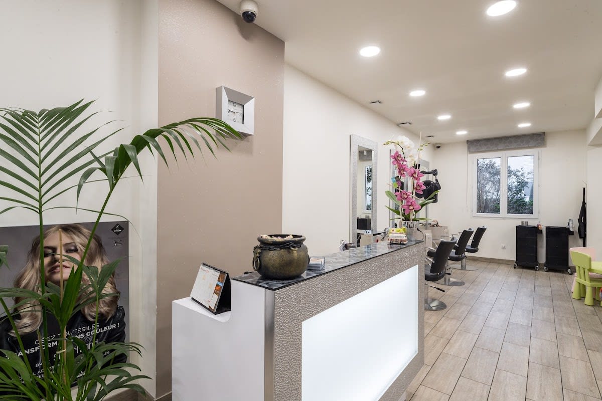 Salon Core