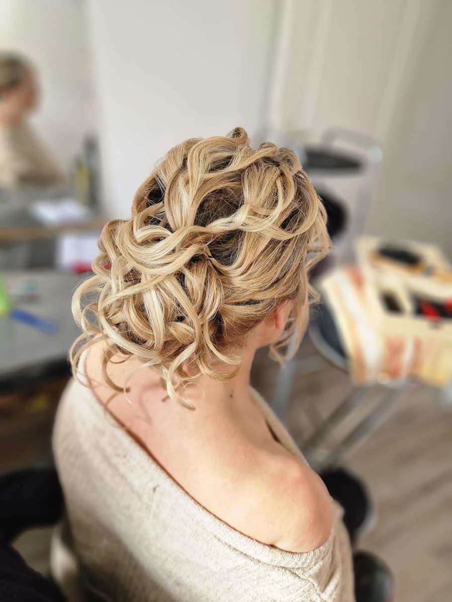 Salon Core