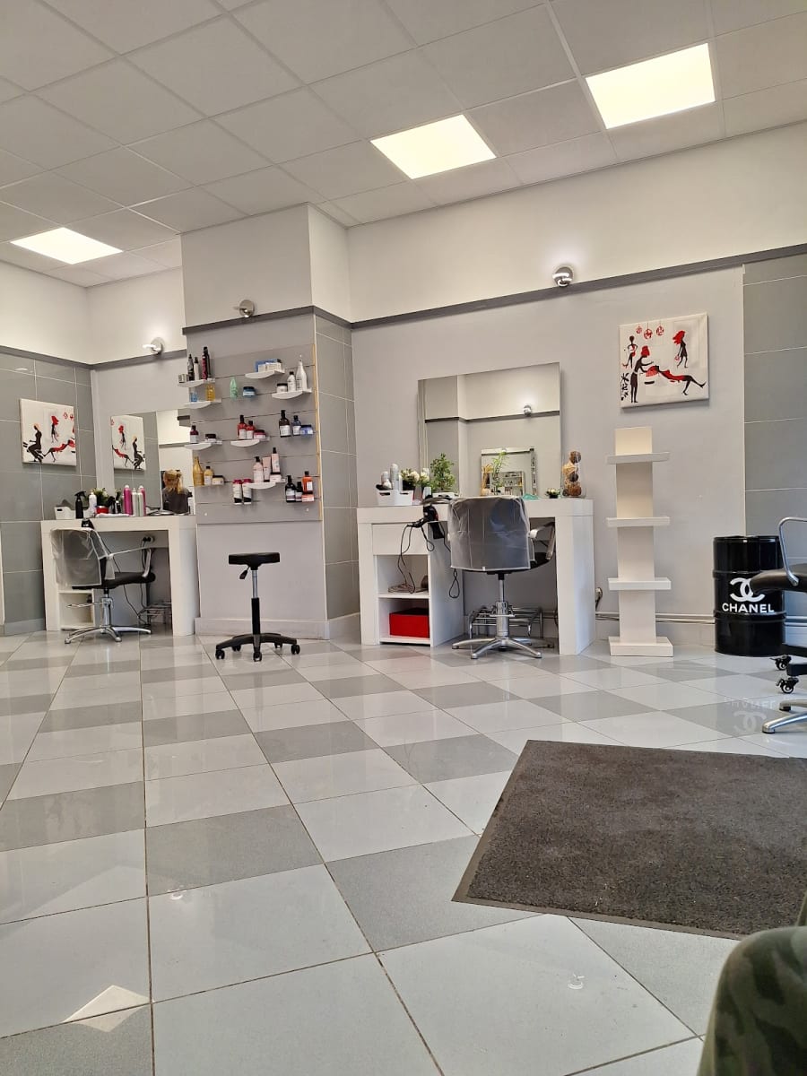 Salon Core