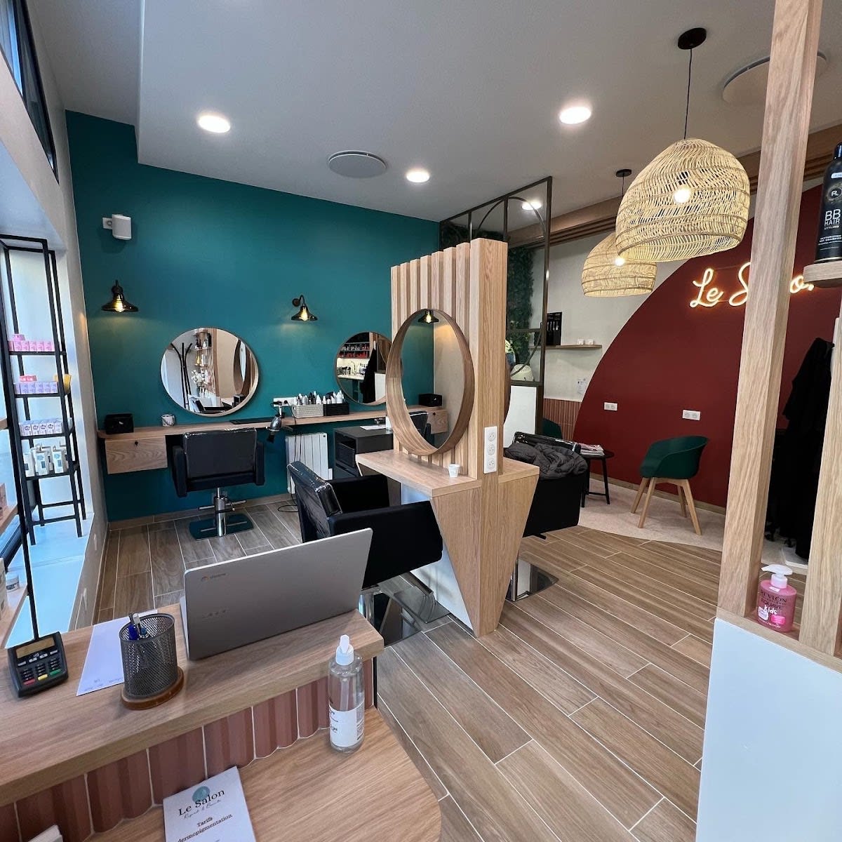 Salon Core