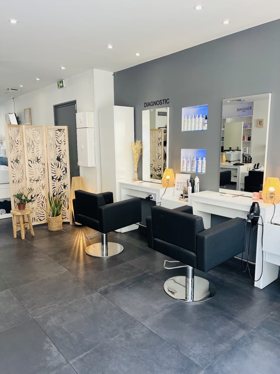 Salon Core