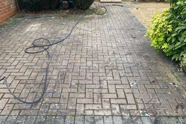 Project m4hwolo6uh3lme7e50um