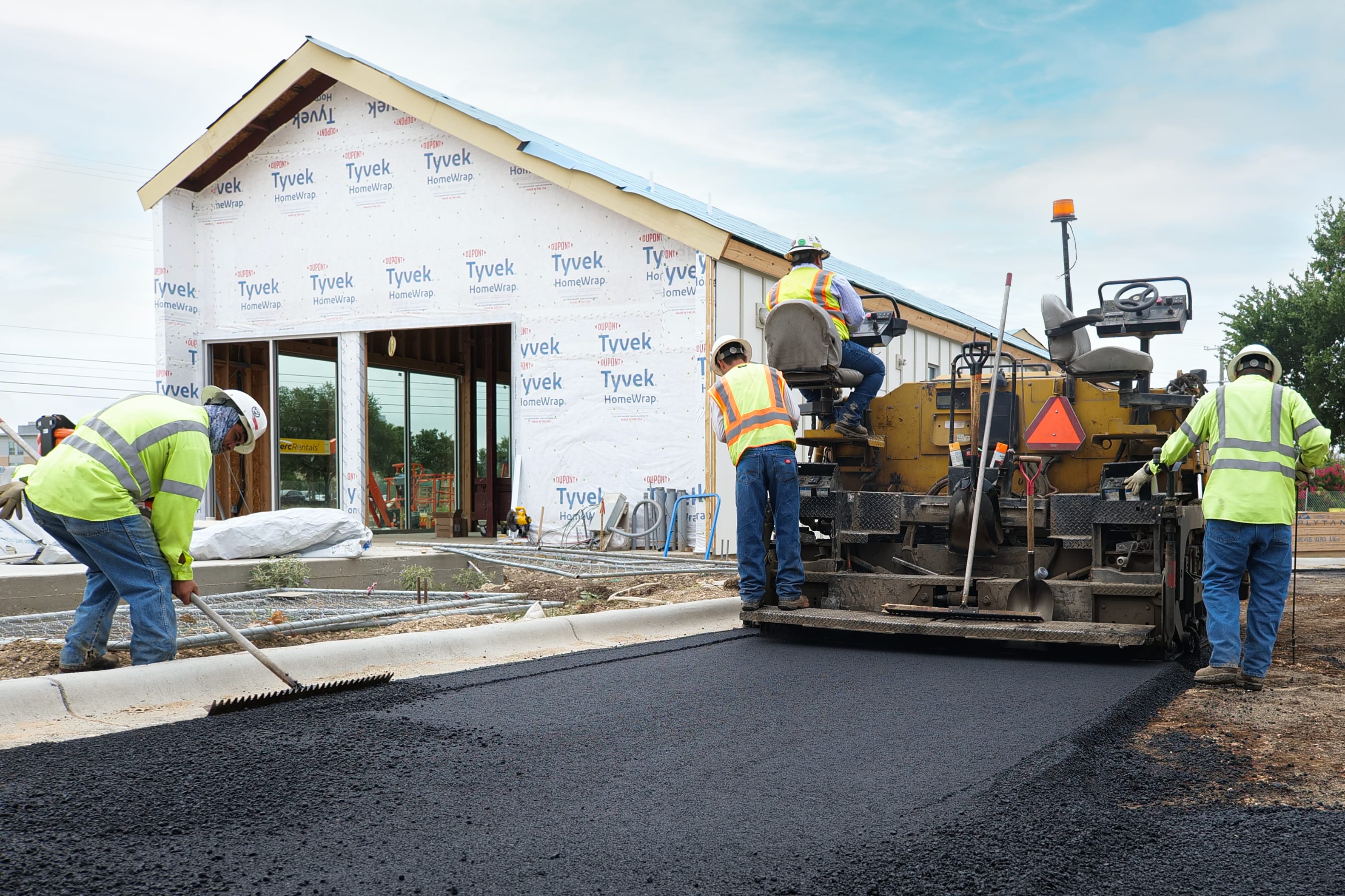 Commercial paving and striping services for contractors in New Braunfels, TX