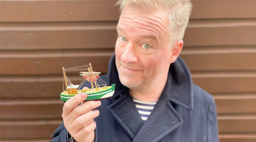 Attention All Shipping