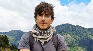 Simon Reeve - To The Ends Of The Earth