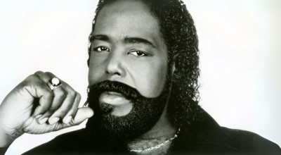 The Legend Of Barry White - Let The Music Play