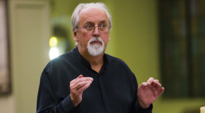 Jeffrey conducts Joubert 