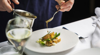Dom Pérignon hosts a tasting menu with a Champagne pairing at The Boat