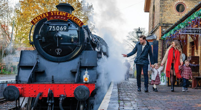 Santa Steam Specials