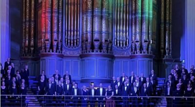 Midlands Hospital Choir Sing Noel, Alleluia!