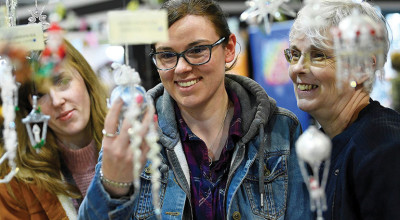 Crafting, cakes and Christmas at the NEC... 