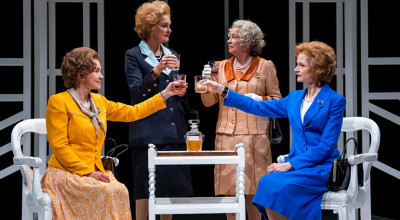 Major national tour of Handbagged visits Wolverhampton Grand in 2025